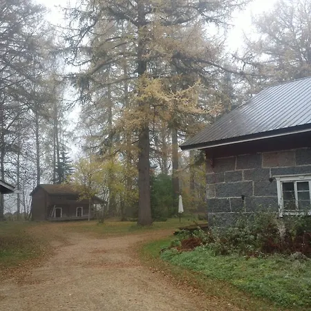 Inn Metsolan Pihapiiri *